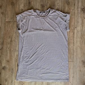 Brandy Melville oversized tee